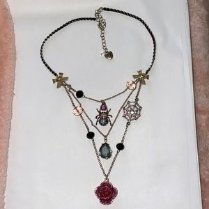 BETSEY JOHNSON SPIDER ROSE NECKLACE